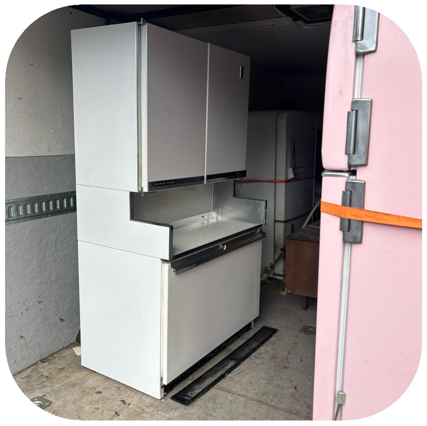 Americana Refrigerator with Built-In Counter & Bottom Freezer